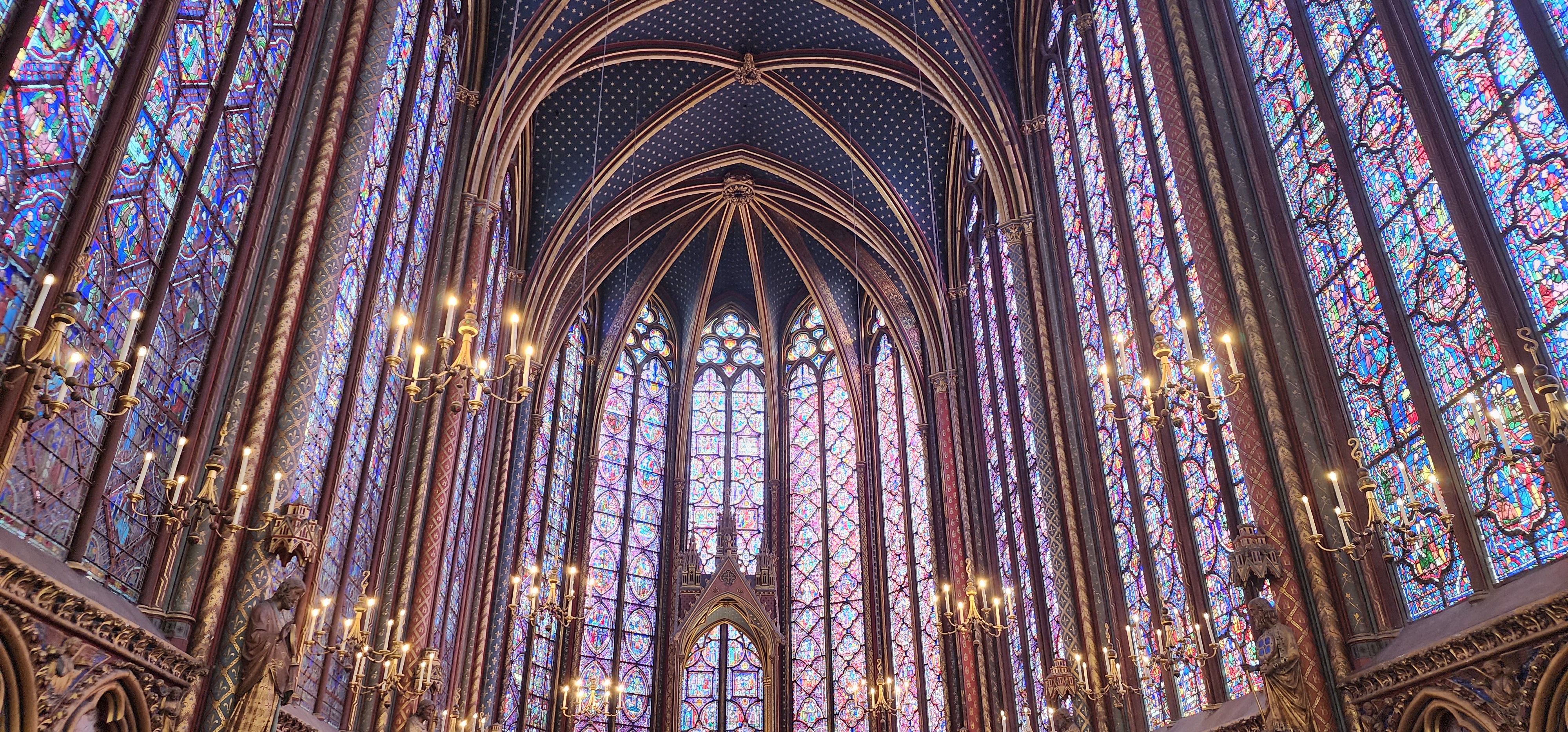 Stainglass windows in La Chapelle